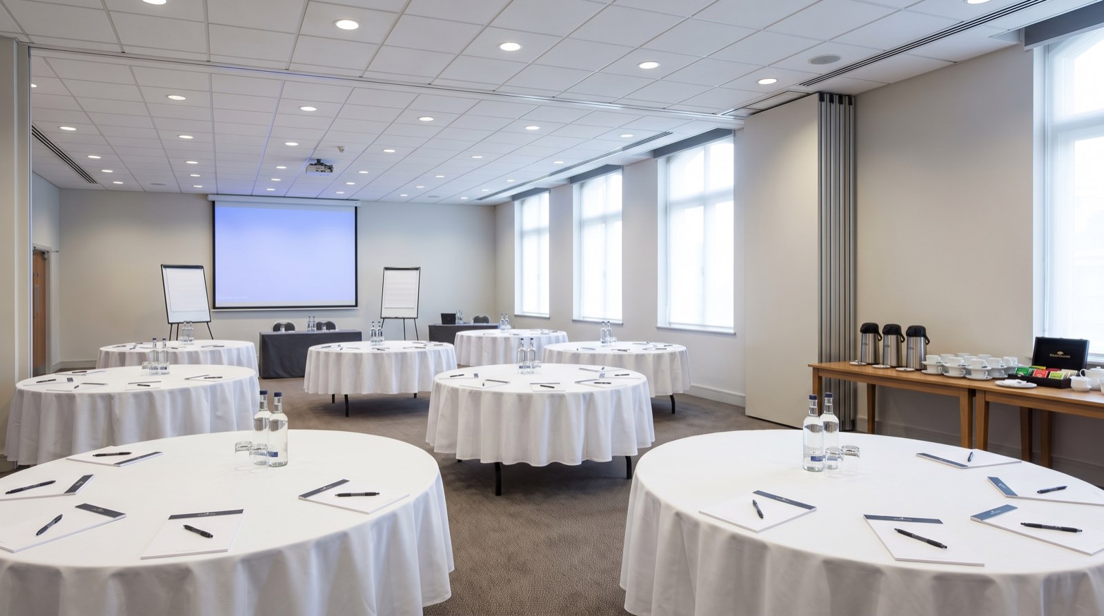 Offsites and Training Days: Choosing a Venue Where Work Actually Happens
